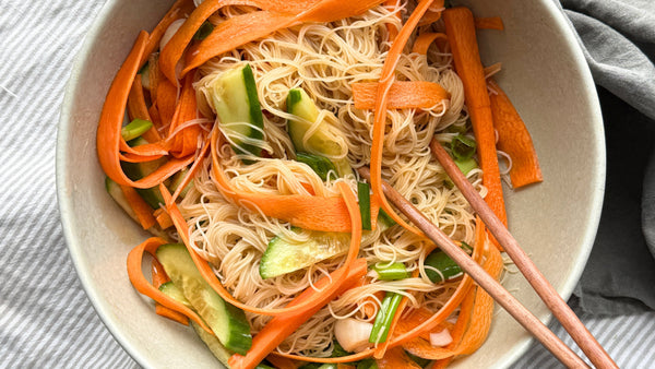 Asiatischer Reisnudelsalat
