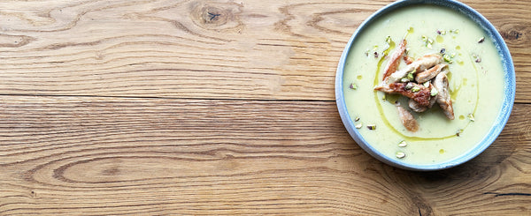 Fenchelschaumsuppe mit Putenbrust