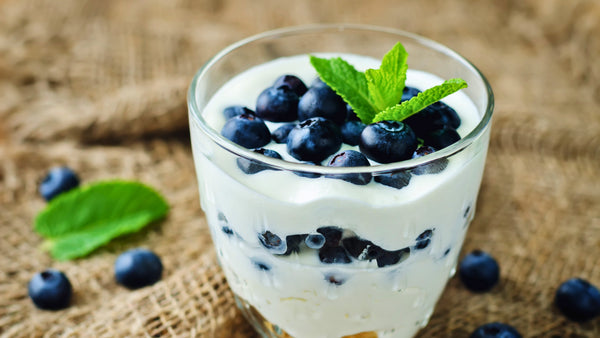Joghurt mit Heidelbeeren