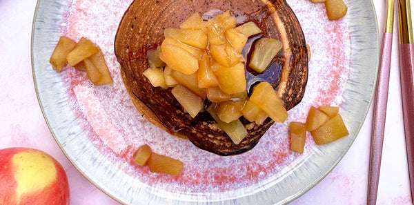 Vegane Pancakes mit Zimtäpfeln