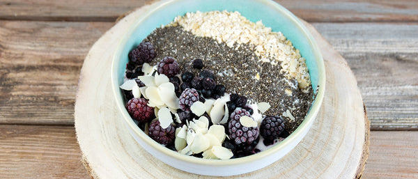 Joghurt-Bowl mit Beeren